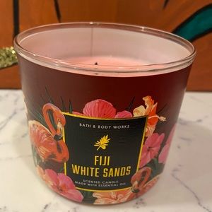 Bath and Body Works Fiji White Sands Candle